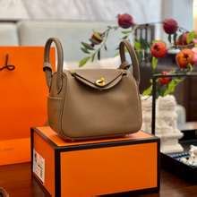 merk tas hermes|harga tas hermes terbaru.